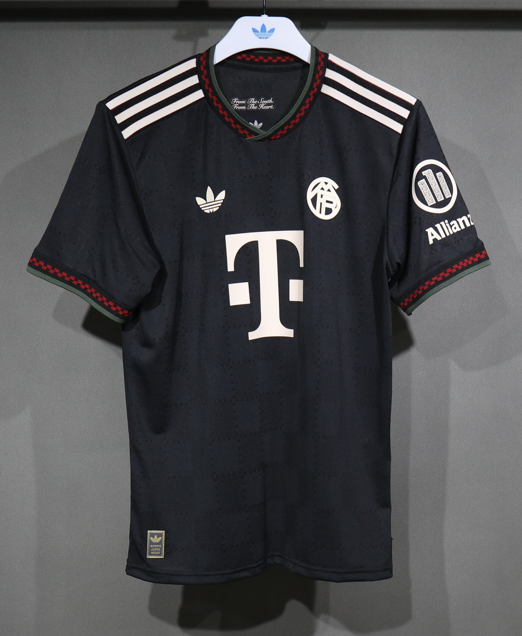 Bayern Munich 2025/26 Black Away Jersey (Player Version)