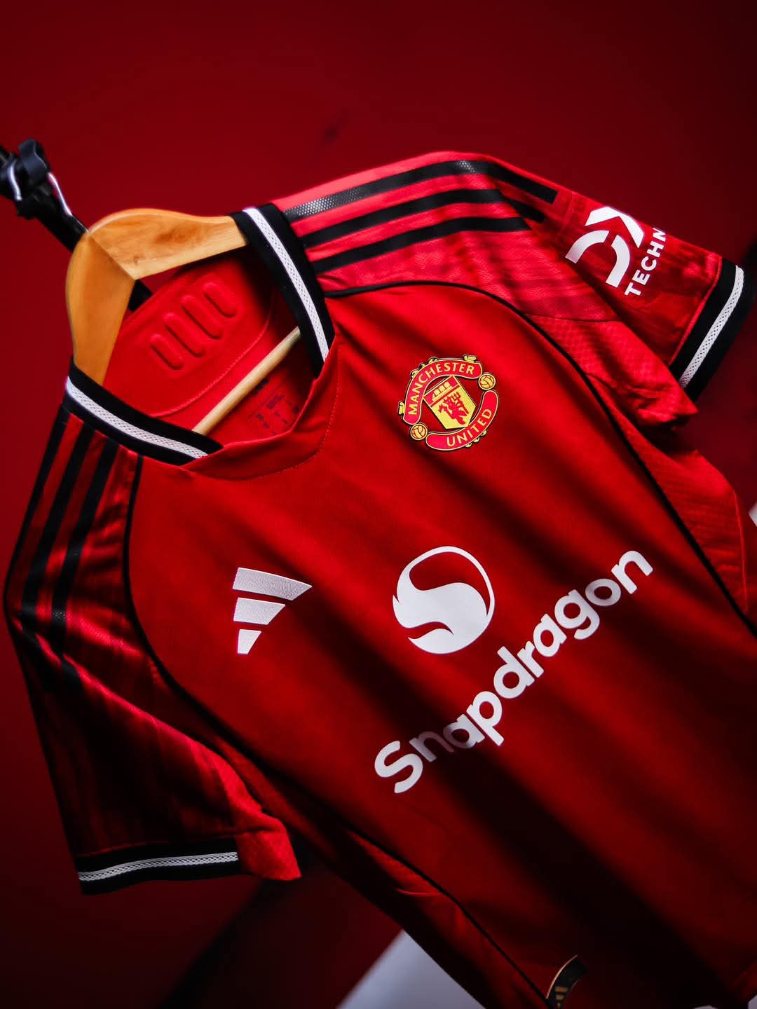 Manchester United 25/26 Home Jersey Player Version