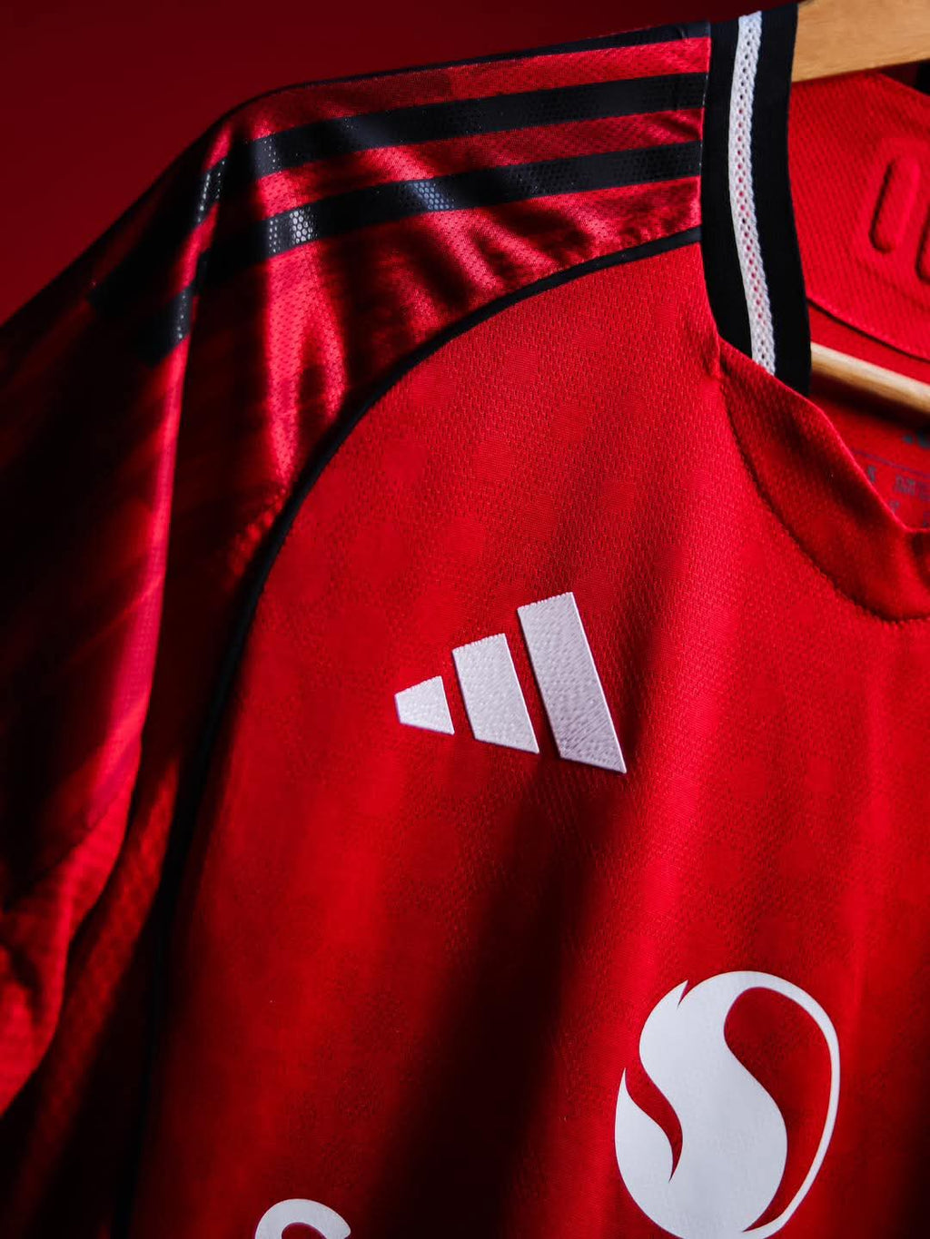Manchester United 25/26 Home Jersey Player Version